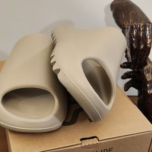 Adidas Yeezy Slides Pure men's size 11